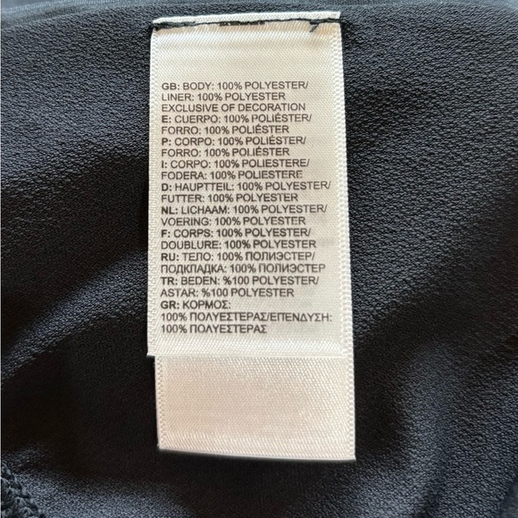 The North Face, Women’s FlashDry Running Shorts, Size XL, Black 🏃♀️➡️ - Picture 8 of 12